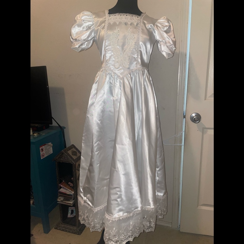 Angels Garment size 12 white special occasion dress.